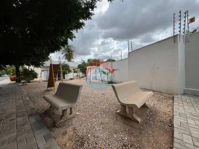 Casa / Sobrado em Condomínio para Locação em Cuiabá/MT Jardim Califórnia 3 Quartos