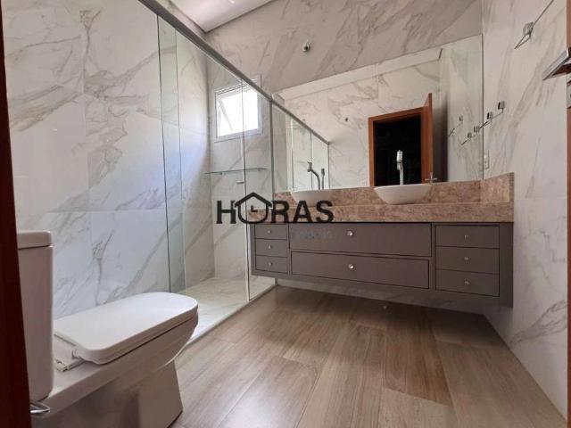 Casa / Sobrado em Condomínio para Locação em Cuiabá/MT Jardim Imperial 3 Quartos