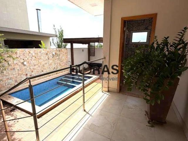 Casa / Sobrado em Condomínio para Locação em Cuiabá/MT Jardim Imperial 3 Quartos