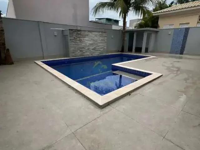 Casa / Sobrado em Condomínio para Locação em Cuiabá/MT Jardim Imperial 4 Quartos
