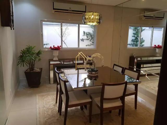 Casa / Sobrado em Condomínio para Locação em Cuiabá/MT Jardim Imperial 4 Quartos