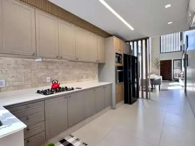 Casa / Sobrado em Condomínio para Locação em Cuiabá/MT Morada dos Nobres 3 Quartos