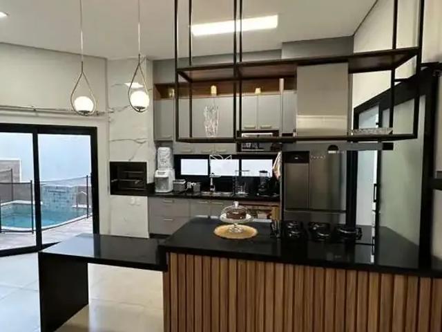 Casa / Sobrado em Condomínio para Locação em Cuiabá/MT Recanto dos Pássaros 3 Quartos