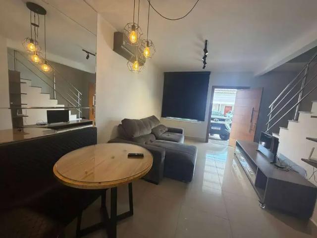 Casa / Sobrado em Condomínio para Locação em Cuiabá/MT Santa Cruz 3 Quartos