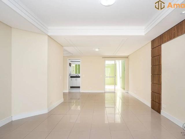 Casa / Sobrado em Condomínio para Locação em Curitiba/PR Água Verde 3 Quartos