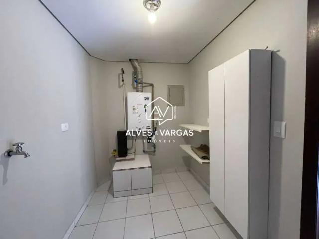 Casa / Sobrado em Condomínio para Locação em Curitiba/PR Água Verde 3 Quartos
