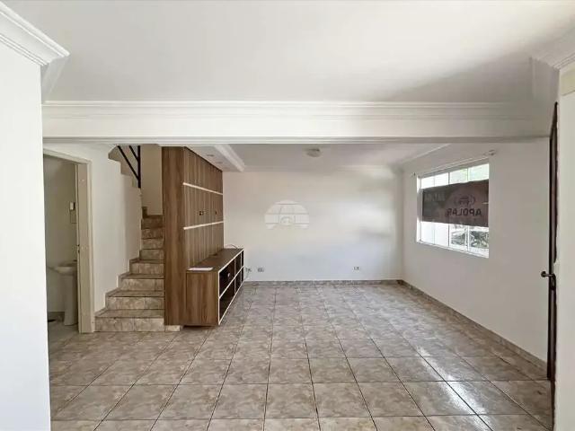 Casa / Sobrado em Condomínio para Locação em Curitiba/PR Alto Boqueirão 3 Quartos