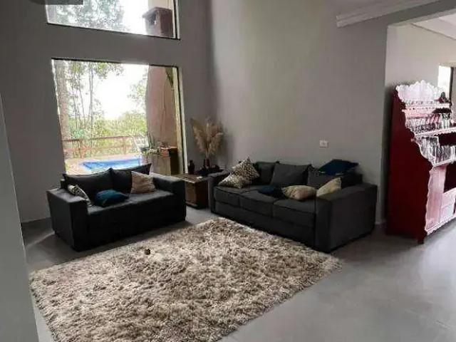 Casa / Sobrado em Condomínio para Locação em Curitiba/PR Bacacheri 5 Quartos