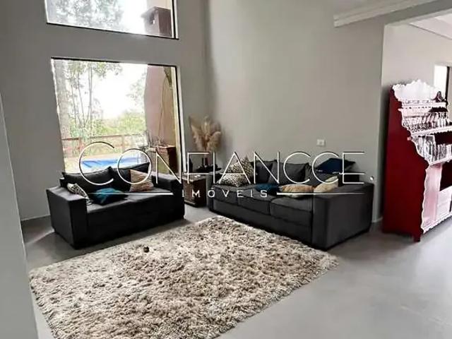 Casa / Sobrado em Condomínio para Locação em Curitiba/PR Bacacheri 5 Quartos
