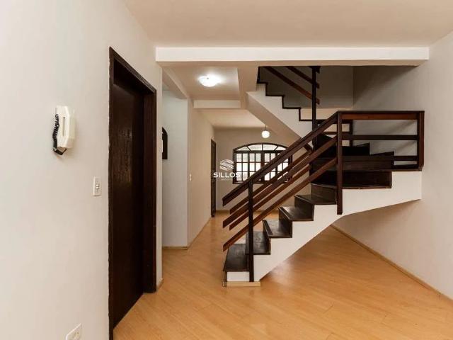 Casa / Sobrado em Condomínio para Locação em Curitiba/PR Bacacheri 3 Quartos
