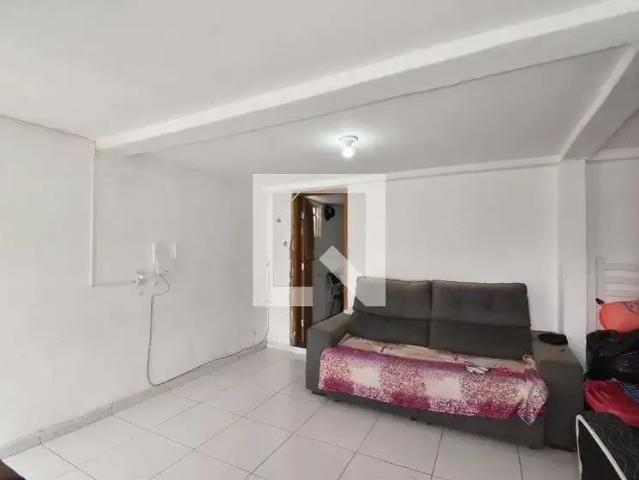 Casa / Sobrado em Condomínio para Locação em Curitiba/PR Bairro Alto 1 Quartos