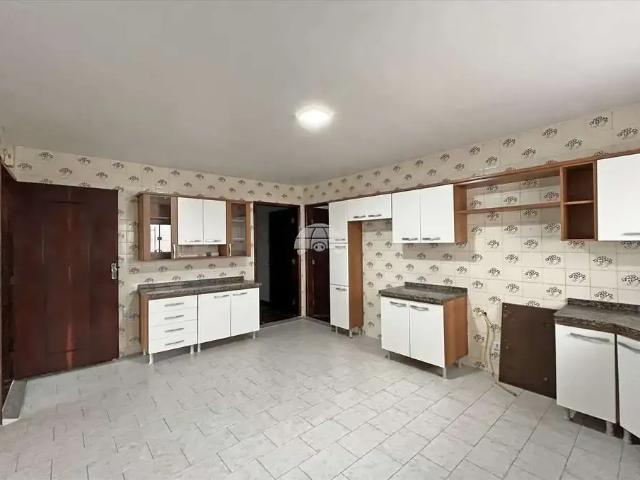 Casa / Sobrado em Condomínio para Locação em Curitiba/PR Bairro Alto 4 Quartos