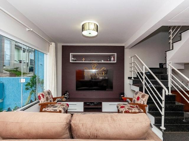 Casa / Sobrado em Condomínio para Locação em Curitiba/PR Barreirinha 3 Quartos