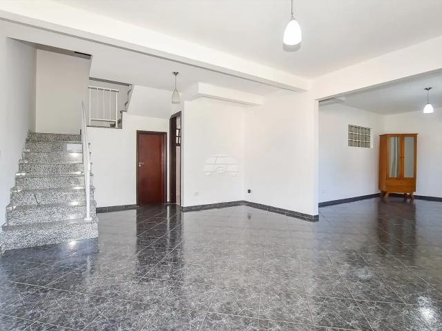 Casa / Sobrado em Condomínio para Locação em Curitiba/PR Boa Vista 3 Quartos