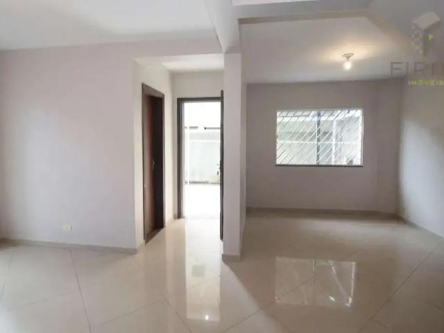 Casa / Sobrado em Condomínio para Locação em Curitiba/PR Boa Vista 3 Quartos