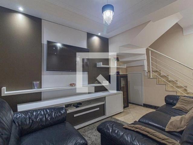 Casa / Sobrado em Condomínio para Locação em Curitiba/PR Boa Vista 3 Quartos
