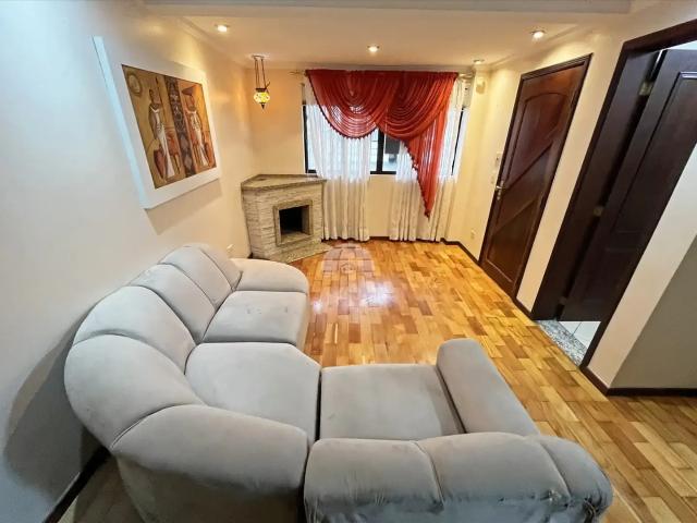 Casa / Sobrado em Condomínio para Locação em Curitiba/PR Bom Retiro 3 Quartos