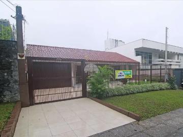 Casa / Sobrado em Condomínio para Locação em Curitiba/PR Bom Retiro 3 Quartos