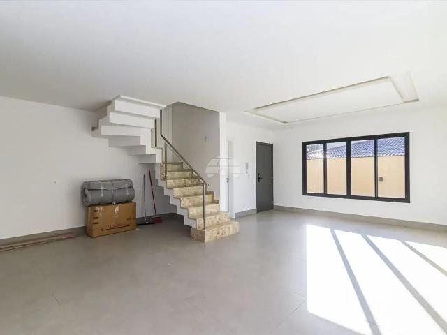 Casa / Sobrado em Condomínio para Locação em Curitiba/PR Boqueirão 4 Quartos