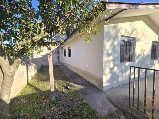 Casa / Sobrado em Condomínio para Locação em Curitiba/PR Boqueirão 2 Quartos