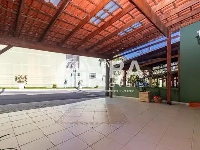 Casa / Sobrado em Condomínio para Locação em Curitiba/PR Boqueirão 2 Quartos
