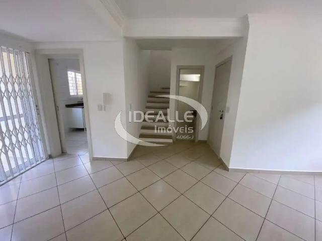 Casa / Sobrado em Condomínio para Locação em Curitiba/PR Boqueirão 3 Quartos
