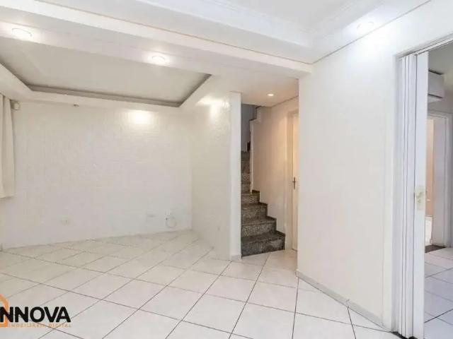 Casa / Sobrado em Condomínio para Locação em Curitiba/PR Boqueirão 3 Quartos