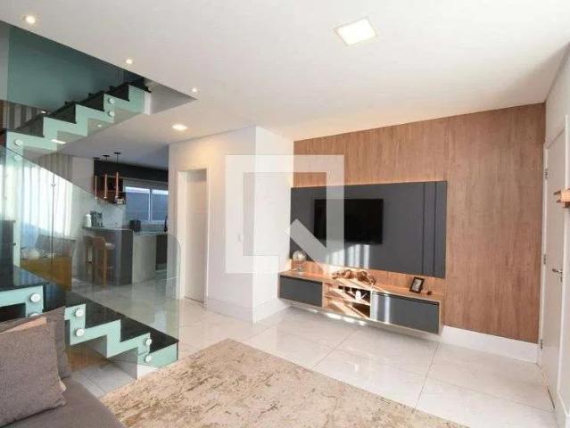 Casa / Sobrado em Condomínio para Locação em Curitiba/PR Cajuru 3 Quartos