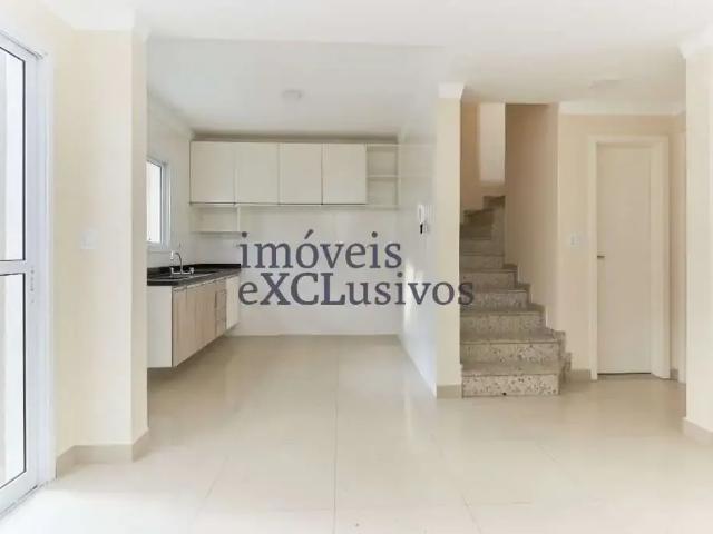 Casa / Sobrado em Condomínio para Locação em Curitiba/PR Campo Comprido 3 Quartos
