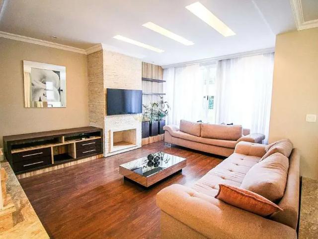 Casa / Sobrado em Condomínio para Locação em Curitiba/PR Campo Comprido 4 Quartos