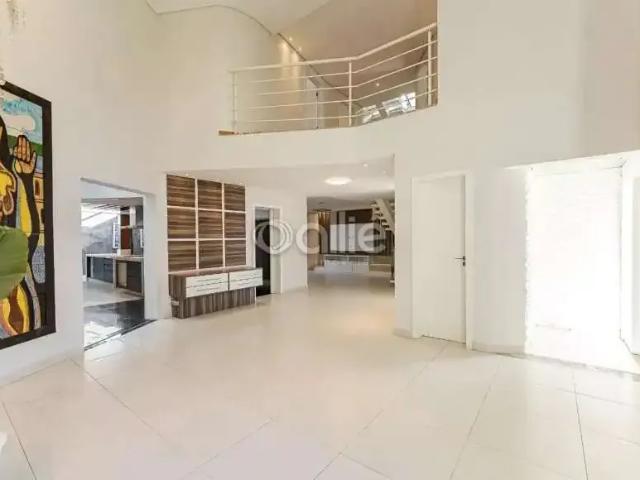 Casa / Sobrado em Condomínio para Locação em Curitiba/PR Campo Comprido 4 Quartos