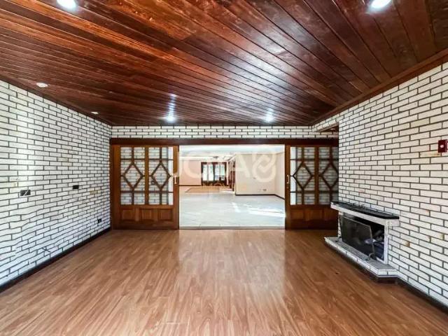 Casa / Sobrado em Condomínio para Locação em Curitiba/PR Ecoville 6 Quartos