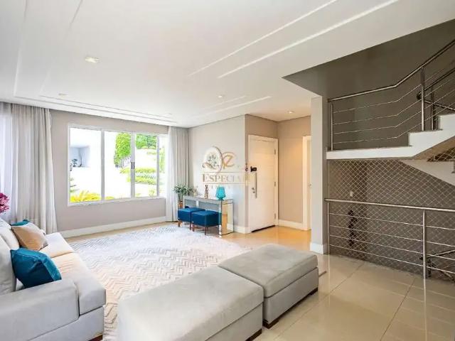 Casa / Sobrado em Condomínio para Locação em Curitiba/PR Pilarzinho 4 Quartos