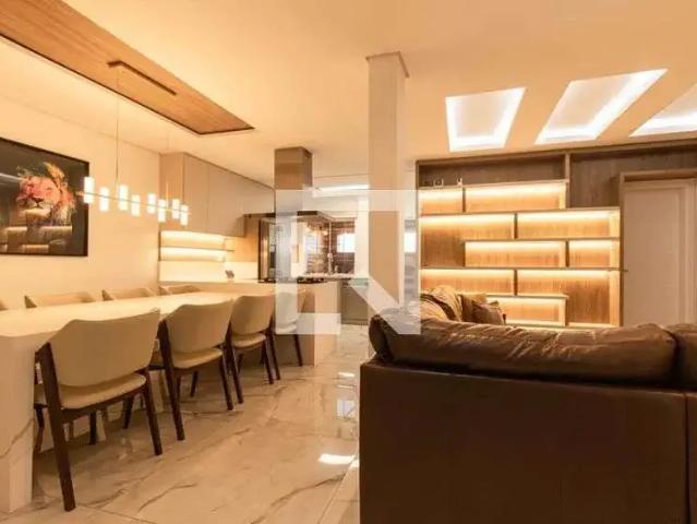 Casa / Sobrado em Condomínio para Locação em Curitiba/PR Pinheirinho 2 Quartos