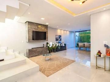 Casa / Sobrado em Condomínio para Locação em Curitiba/PR Pinheirinho 3 Quartos