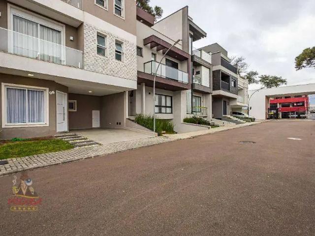 Casa / Sobrado em Condomínio para Locação em Curitiba/PR Pinheirinho 3 Quartos