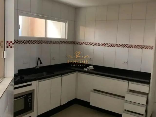 Casa / Sobrado em Condomínio para Locação em Curitiba/PR Pinheirinho 3 Quartos
