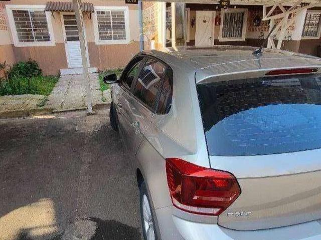 Casa / Sobrado em Condomínio para Locação em Curitiba/PR Pinheirinho 3 Quartos