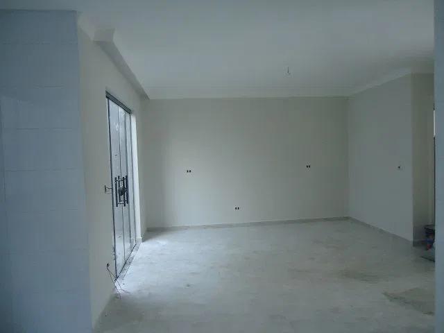 Casa / Sobrado em Condomínio para Locação em Curitiba/PR Pinheirinho 4 Quartos