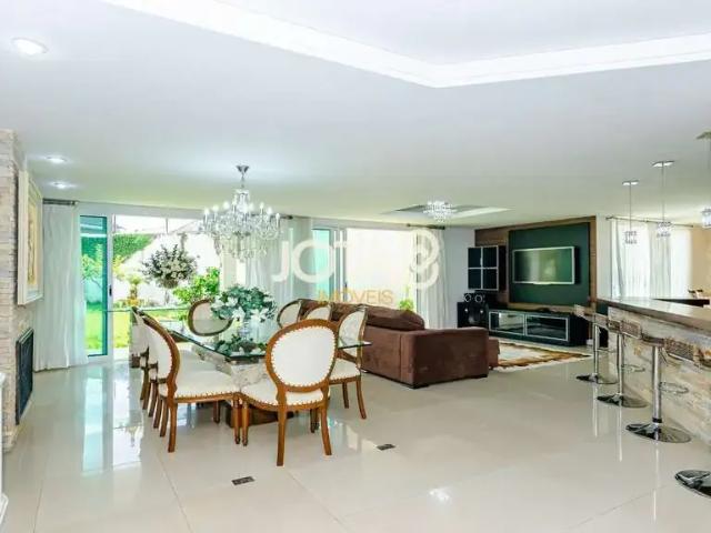 Casa / Sobrado em Condomínio para Locação em Curitiba/PR Portão 3 Quartos