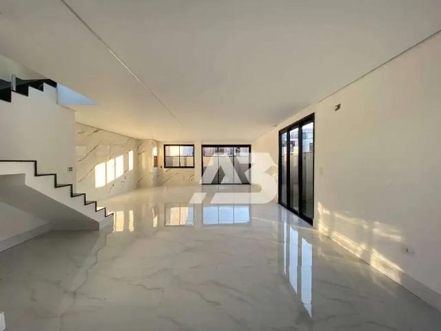 Casa / Sobrado em Condomínio para Locação em Curitiba/PR Santa Cândida 3 Quartos