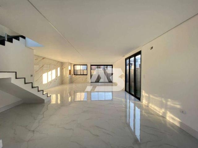 Casa / Sobrado em Condomínio para Locação em Curitiba/PR Santa Cândida 3 Quartos