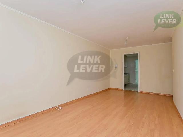 Casa / Sobrado em Condomínio para Locação em Curitiba/PR Santa Cândida 3 Quartos