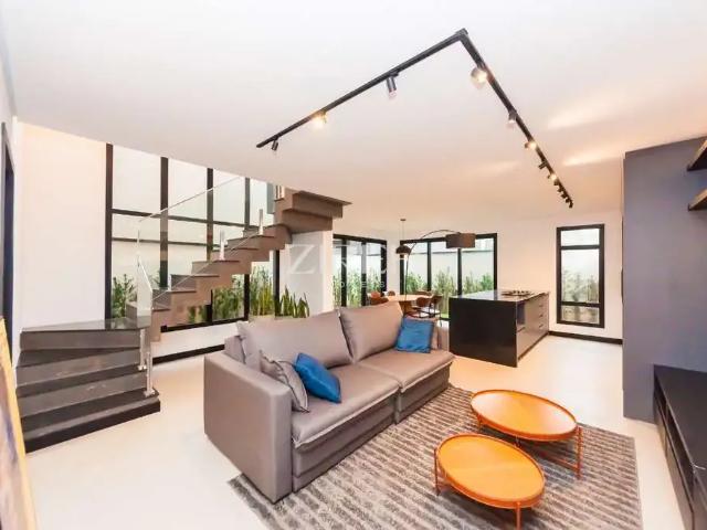 Casa / Sobrado em Condomínio para Locação em Curitiba/PR Santa Cândida 3 Quartos
