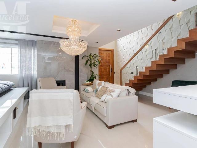 Casa / Sobrado em Condomínio para Locação em Curitiba/PR Santa Cândida 4 Quartos