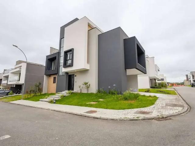 Casa / Sobrado em Condomínio para Locação em Curitiba/PR Santa Cândida 4 Quartos