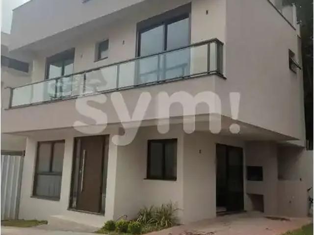 Casa / Sobrado em Condomínio para Locação em Curitiba/PR Santa Felicidade 3 Quartos