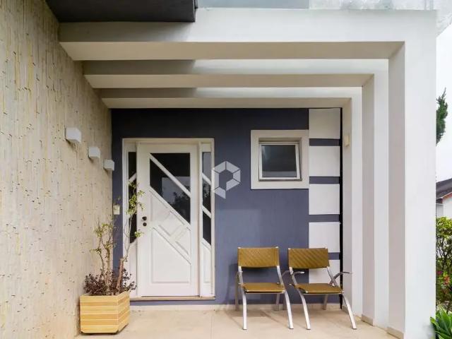 Casa / Sobrado em Condomínio para Locação em Curitiba/PR Santa Felicidade 4 Quartos