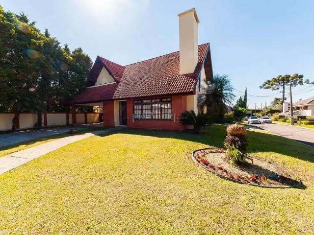 Casa / Sobrado em Condomínio para Locação em Curitiba/PR Santa Felicidade 4 Quartos