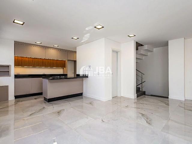 Casa / Sobrado em Condomínio para Locação em Curitiba/PR Santa Quitéria 3 Quartos